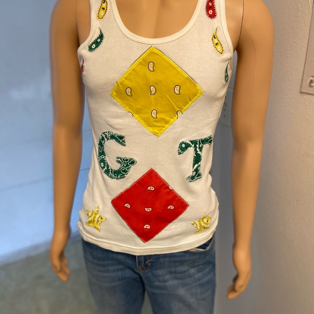 GENUINE THREADZ S M L XL WHITE TANK TOP WITH BANDANNAS ON IT LOGO AND STAR